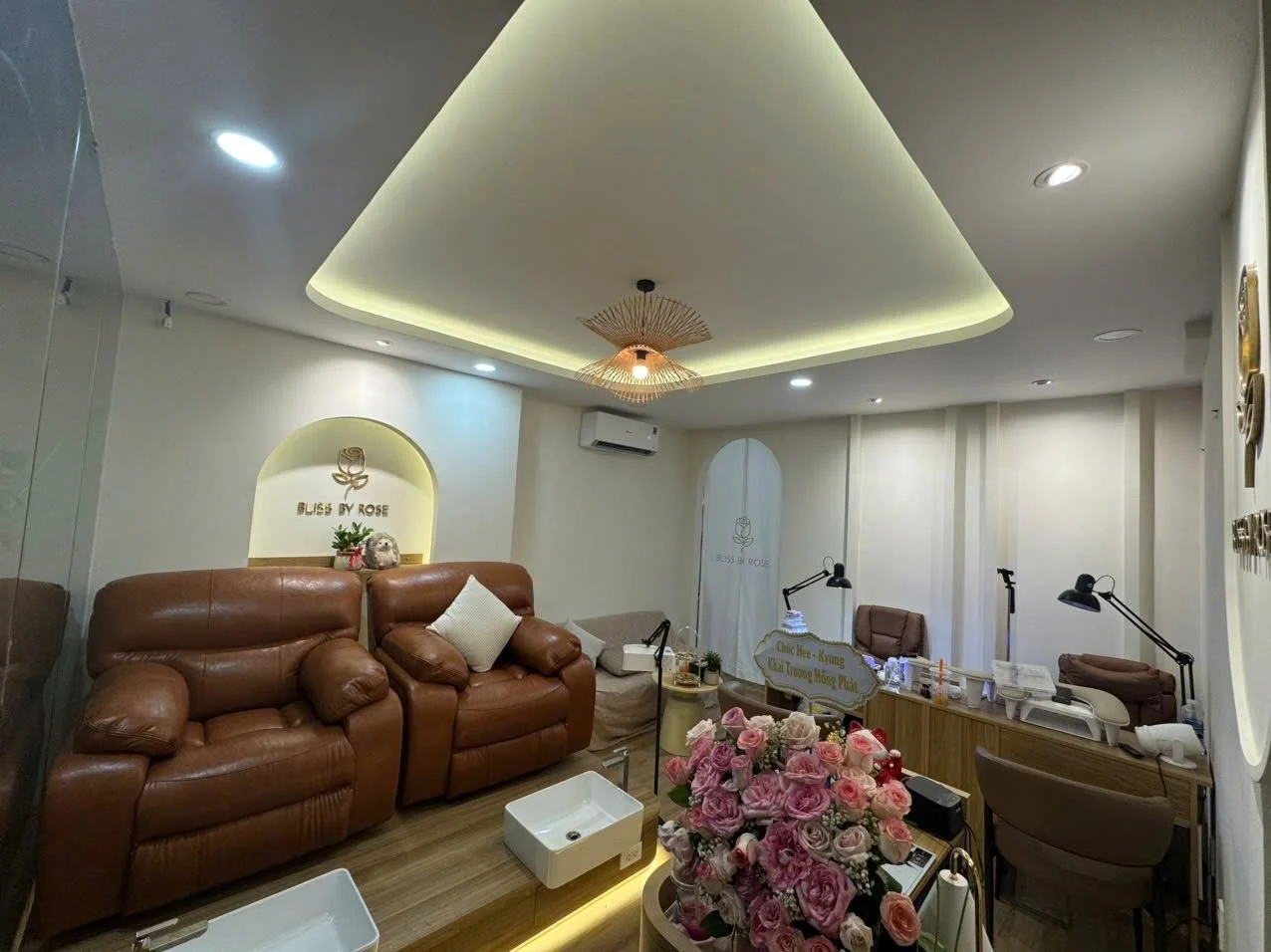 Bliss by Rose Lounge & Leather Reclining Pedicure Chairs
